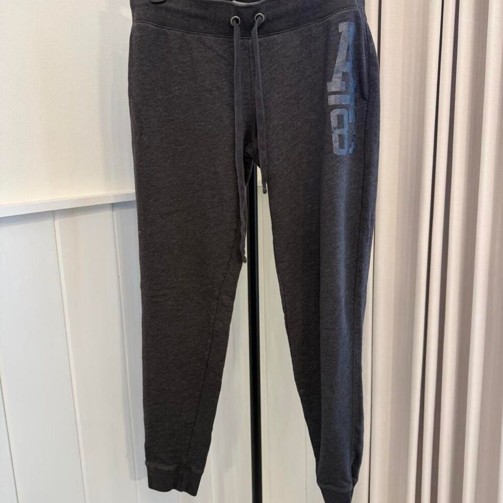 Aeropostale Women's Grey Joggers-tracksuits